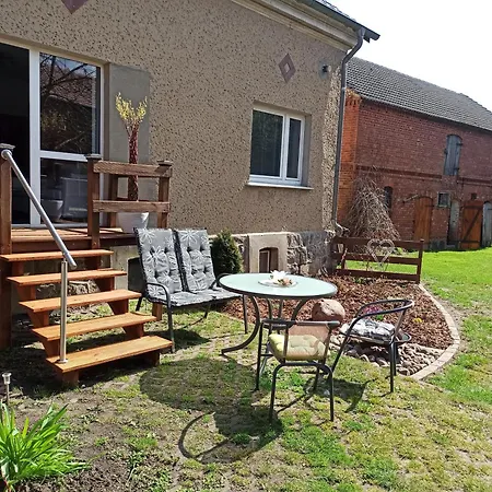 Familienfreundliche Mit Garten