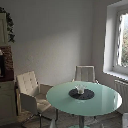 Apartamento Familienfreundliche Mit Garten Schwarz (Mecklenburgische Seenplatte)
